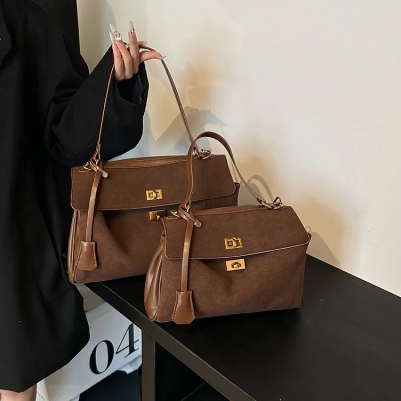 commuter-diaper-bag-casual-simple-vintage-elegant-leather-crossbody-handbag-large-capacity-for-shopping-party