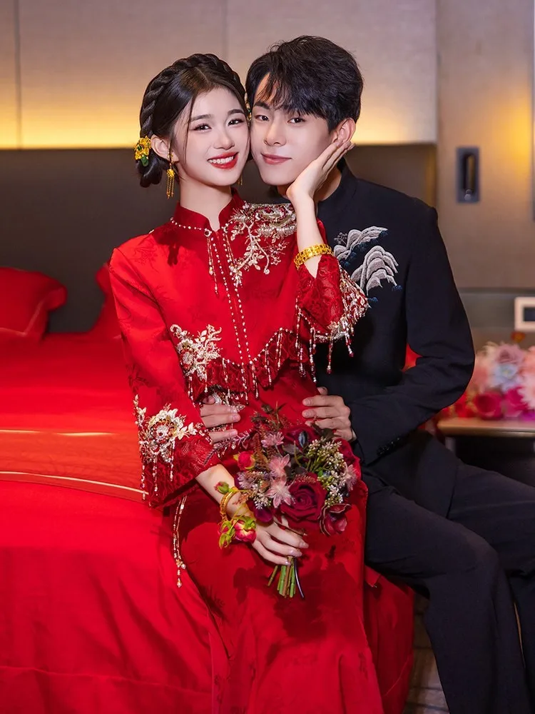 A new Chinese-style toasting dress wedding gown with light luxury and niche style two-piece set of attire