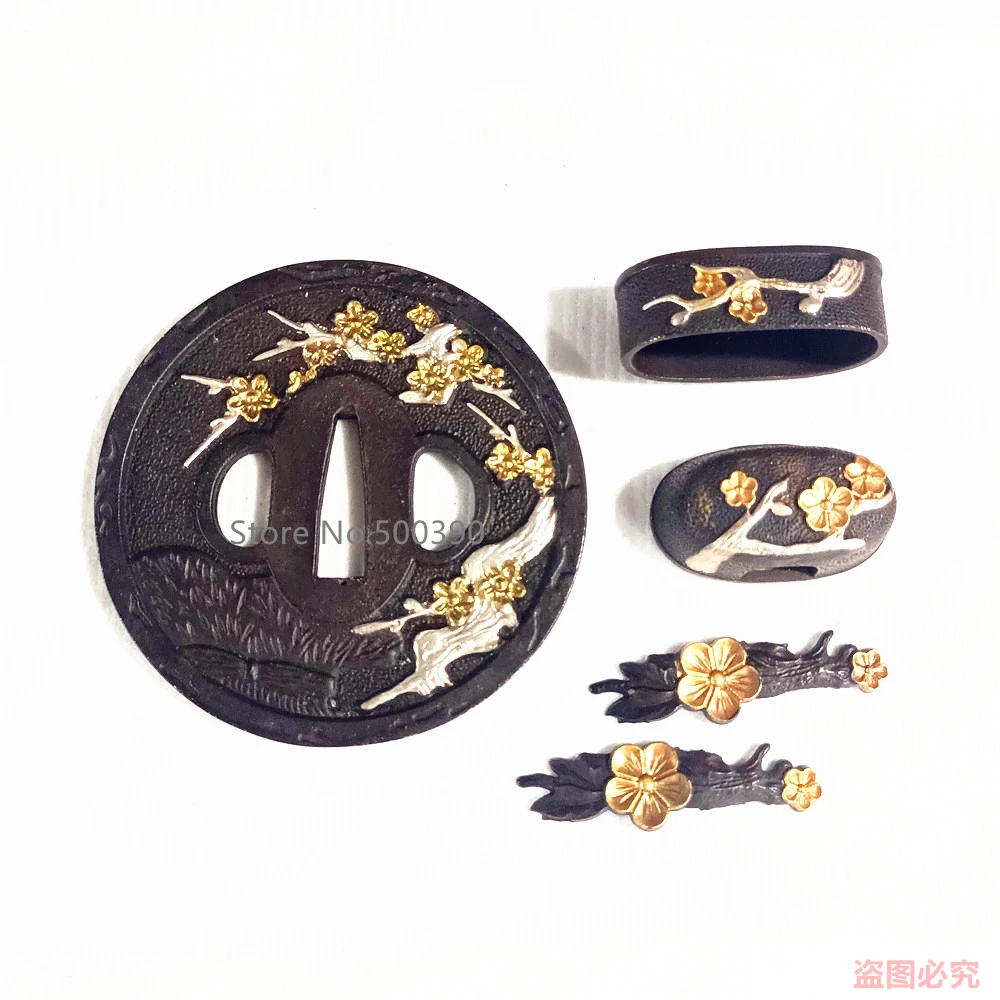 

Nice Copper Brass Tsuba Fuchi Kashira Menuki Plated W Silver And Gold F Japanese Sword Samurai Katana DIY Parts Flower Pattern