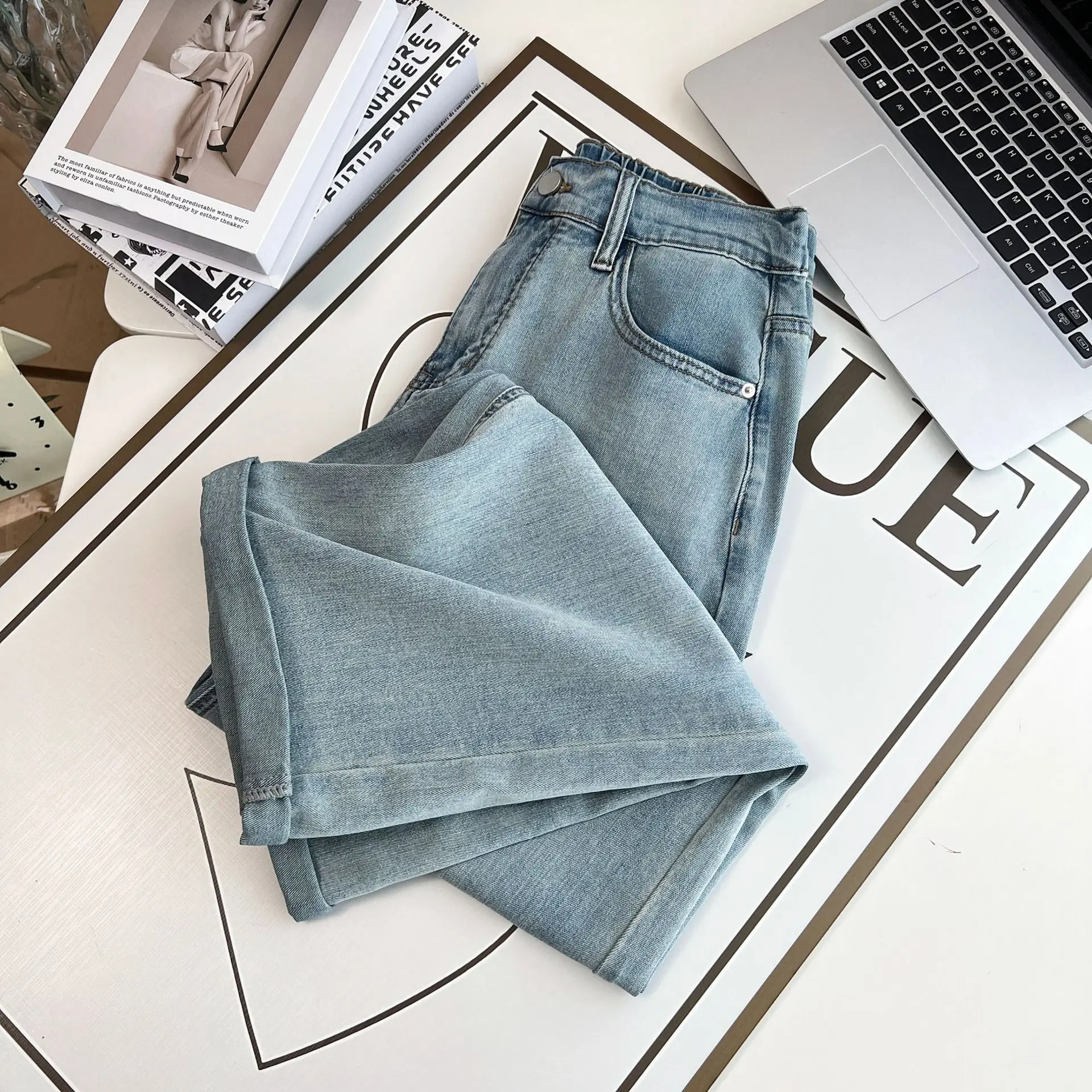 100KG 2025 Jeans dritti taglie forti Abbigliamento da donna Pantaloni larghi in denim sottile stile fidanzato premium 5328