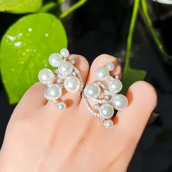 CWWZircons Adjustable Size Unique Creative Design Shiny White Cubic Zirconia Trendy Engagement Big Pearl Rings for Women R257