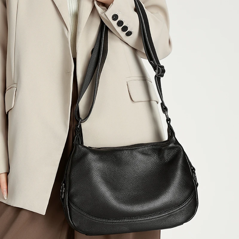 

Women Genuine Leather Simple Solid Color Mini Crossbody Bag Lightweight Small Phone Shoulder Bag Luxury Designer Messenger Bag