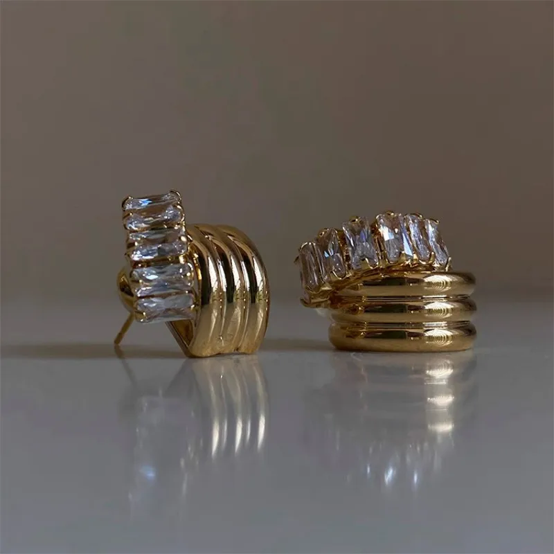 2022 K-pop New JIMIN Same Style Twist Zircon Earrings Light Luxury Fashion Trend Women Accessories Wedding Jewelry Couple Gifts