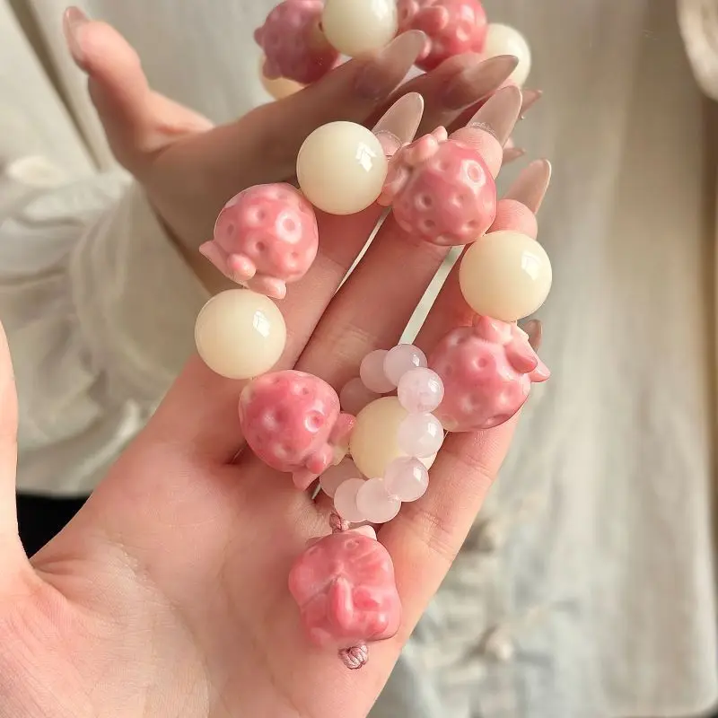 [Same Style]Natural Ivory Fruit Bracelet Strawberry Carving Hand Twist Female Best Friend Cultural Play Handheld Piece - view 6