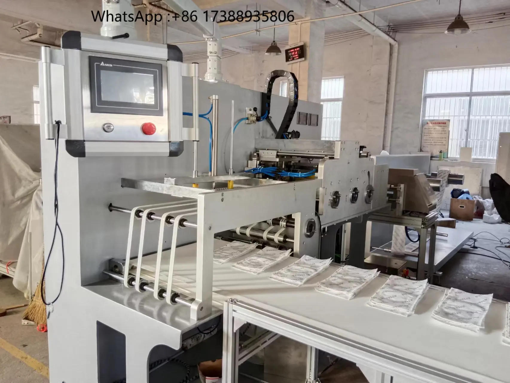 Full Automatic PLC & Motor Terry Cloth Cutting Machine | High Speed Towel Fabric Cutting Equipment with 30-80pcs/min Capacity