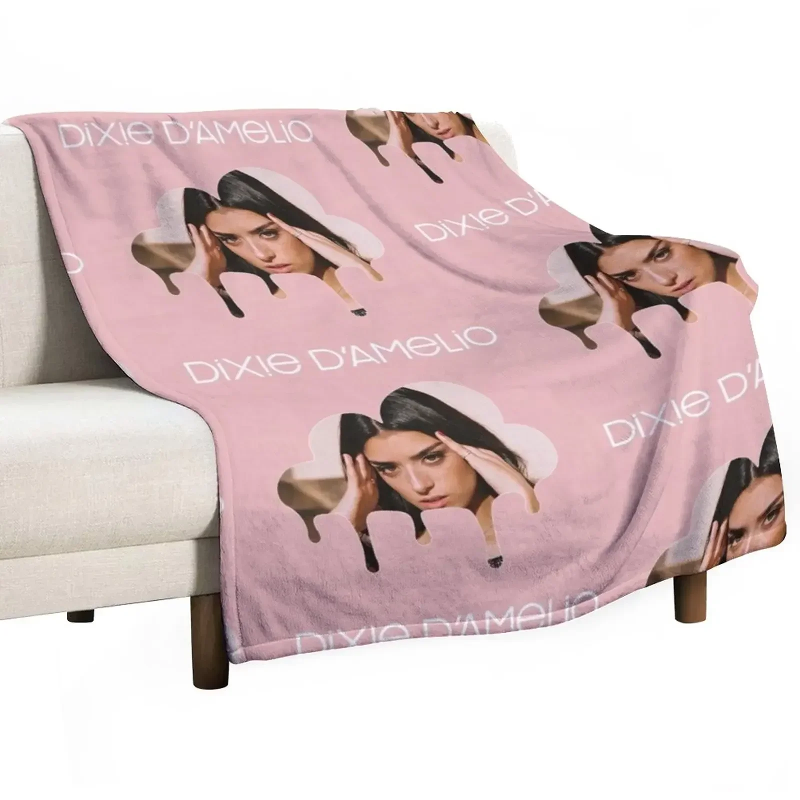 

Dixie D'Amelio Logo 2 Throw Blanket Picnic Flannel Fabric Blankets