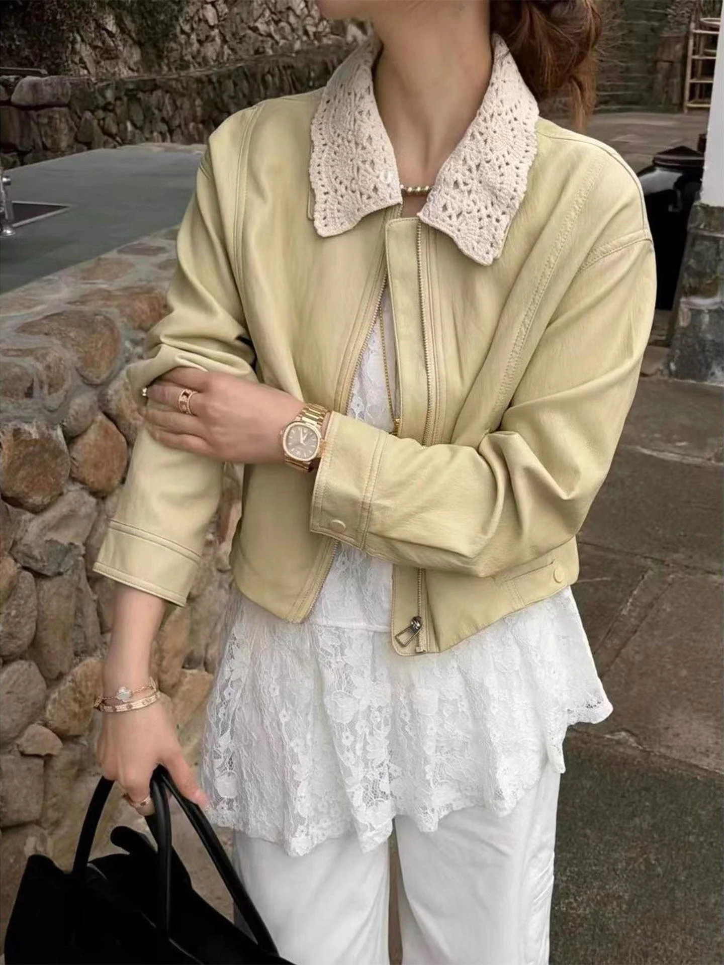 

Korean Style Lace Trim Zipper Protein Leather Short Jacket Women's Spring Design Sensation Chic Flip Collar Leather Coat