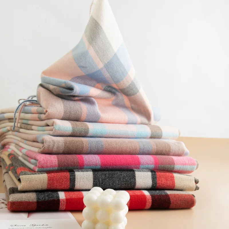 Stylish Design Retro Imitation Cashmere Women Wrap Fall Winter Classic Plaid Soft Warm Scarf Female Commuting Muffler Lady Shawl