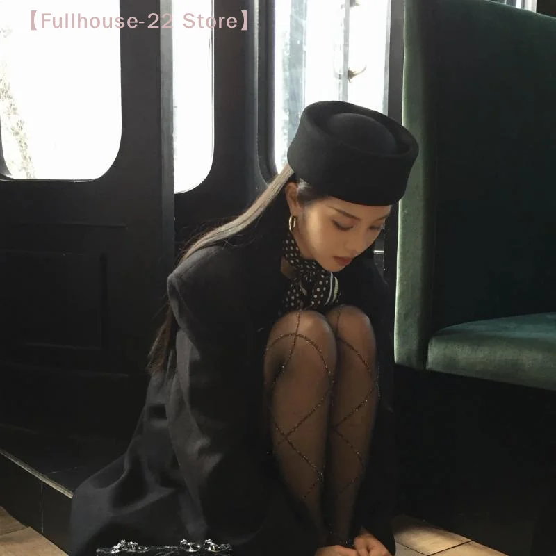 【MAX-22】Vintage Hard Top Flat Fedoras Hats Women Felt Berets Hat Wedding Fascinator Caps Wedding Cocktail Party Hat