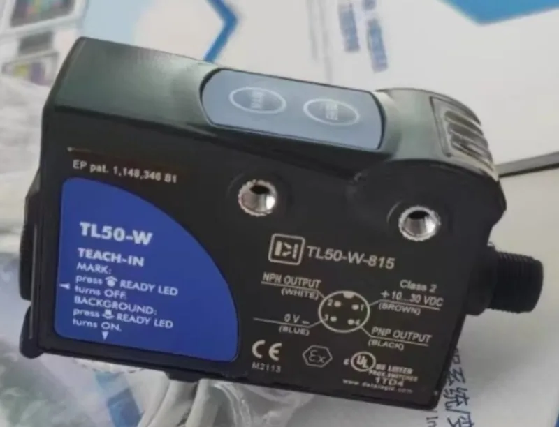 Italy TL50-W-815 color mark sensor photoelectric switch electric eye