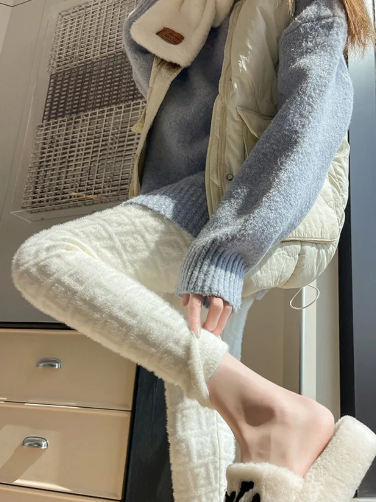 กางเกงเลกกิ้งไหมพรมผู้หญิง ยี่ห้อ Thiened Fce รุ่น Autumn Winter ทรงเข้ารูป อุ่นสบาย สไตล์ลำลอง เอวสูง ขายาว