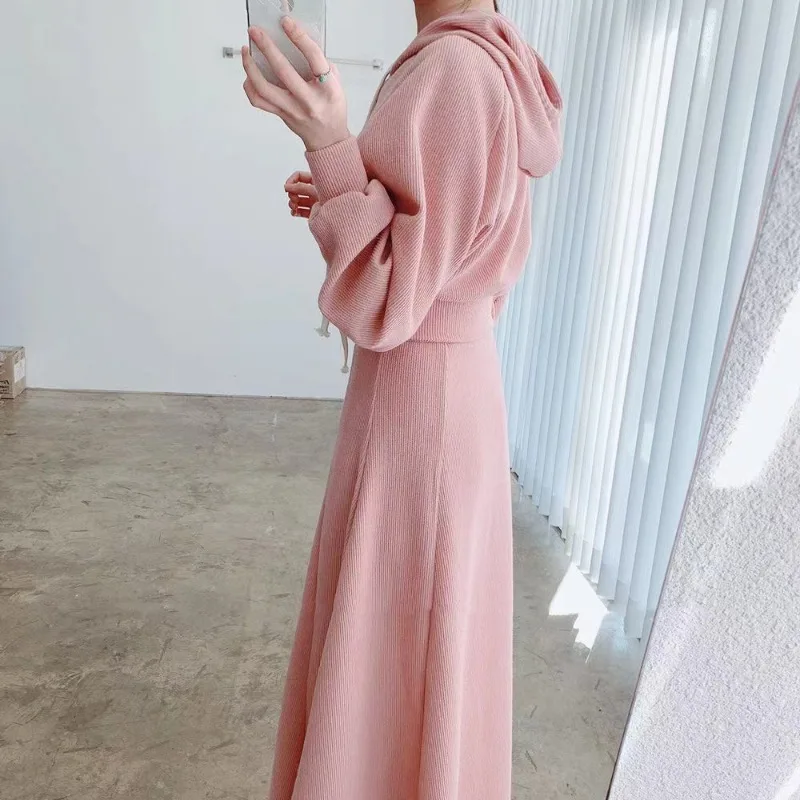 

Комплекты женские укороченные толстовки с высокой талией, юбки, однотонные, простые, корейские, модные, спортивный, темпераментный дизайн, 2 предмета, эстетический жизненный хипстер