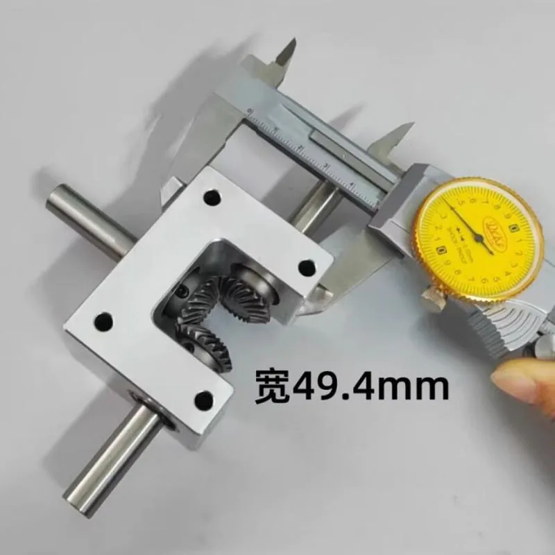 

Shaft Diameter 6/8/10mm90-degree Differential Assembly Transmission 1:1 Spiral Bevel Gear Small Dual Output Shaft Converter