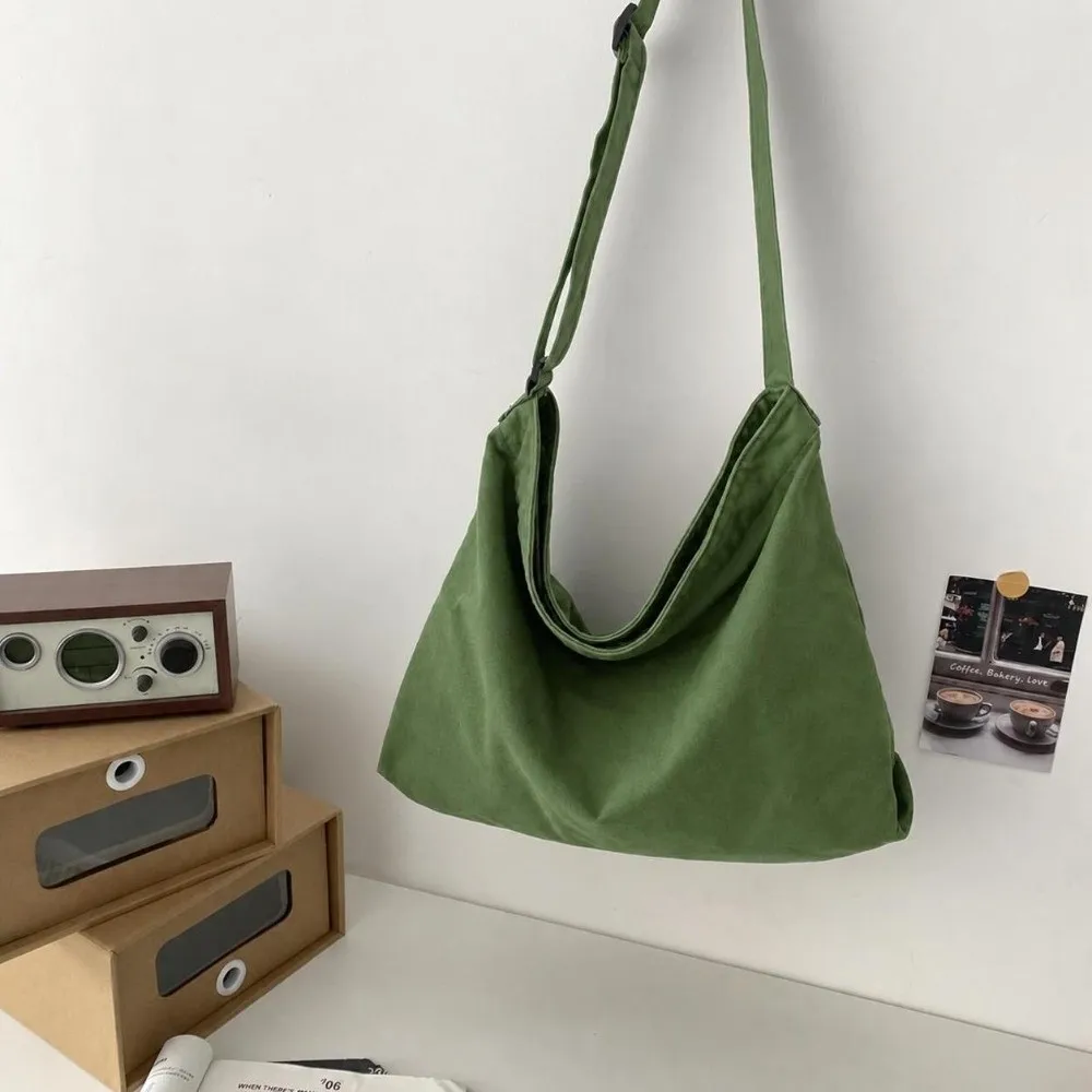 Retro Canvas Shoulder Bag Large Capacity Multi-purpose Messenger Bag Travel Tote Bag Woman Men