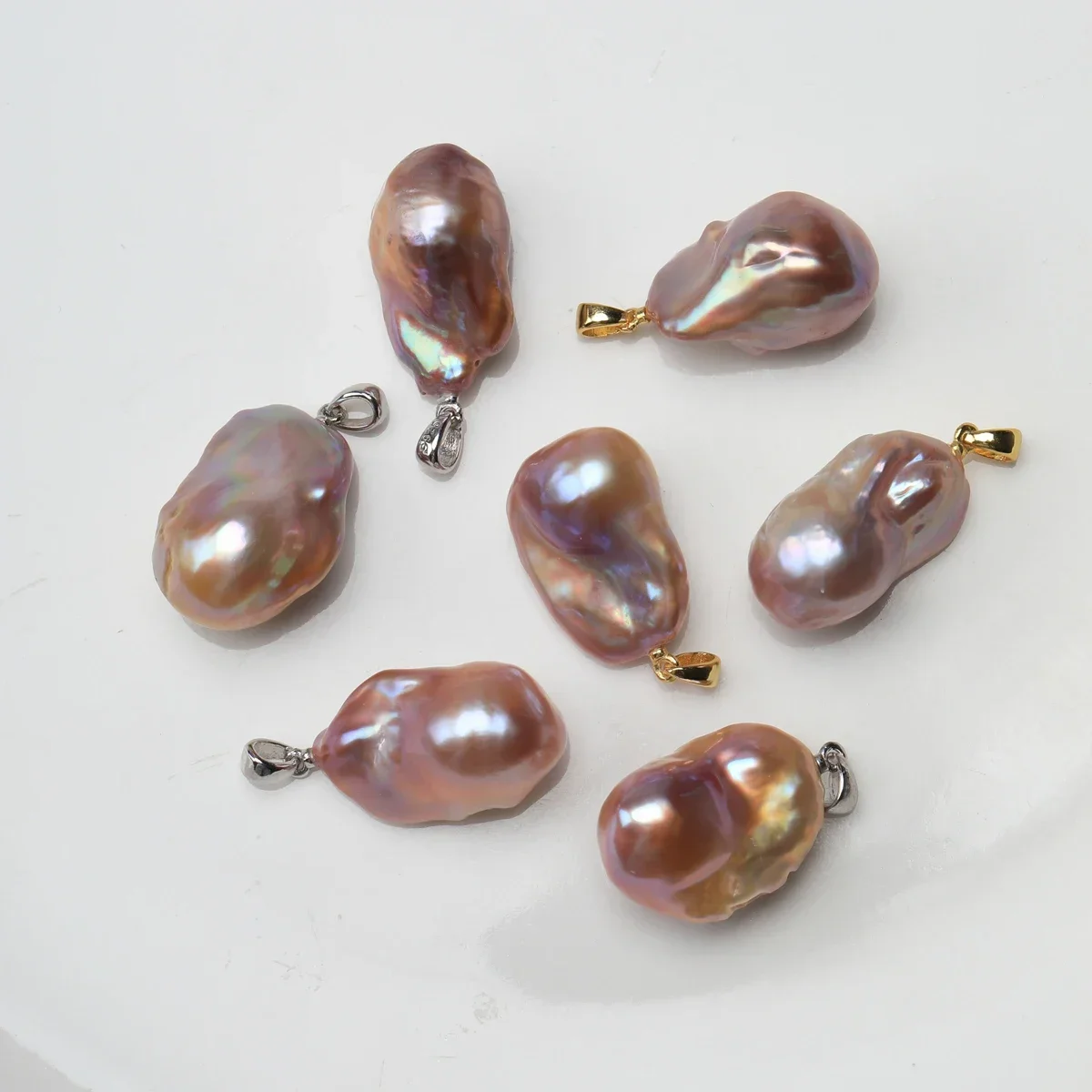 

100% натуральный, пресноводный, нестандартной формы, красочный, искусственный кулон из чистого серебра пробы, который можно повесить как ожерелье