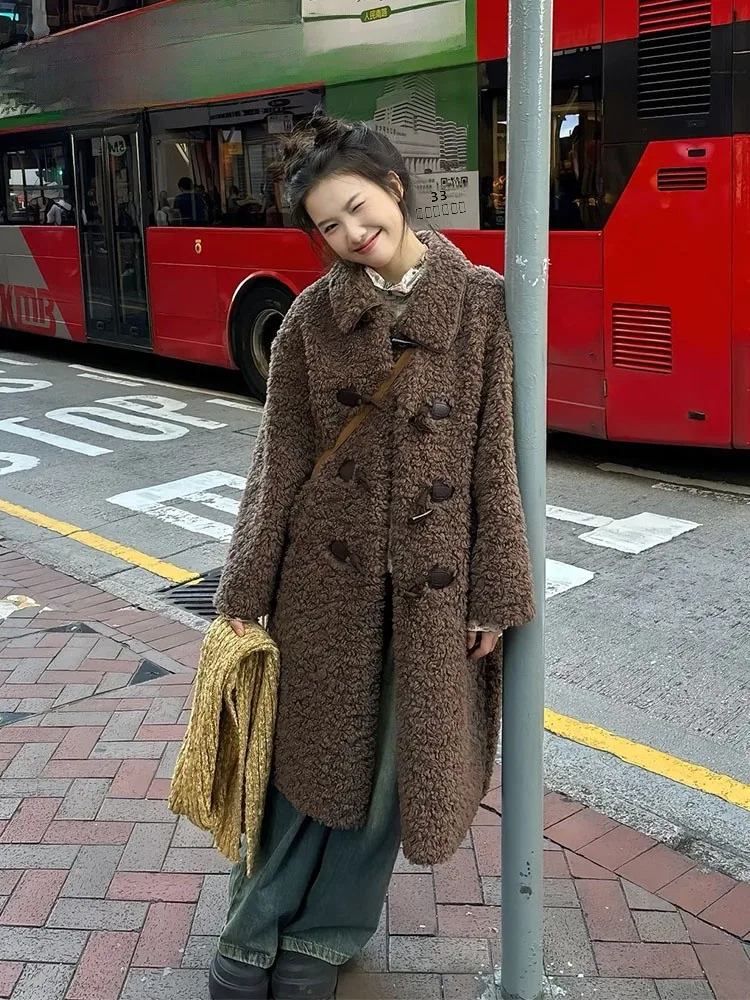 

Корейская женская повседневная зимняя куртка средней длины из искусственной кожи и меха (имитация овчины), маленький размер