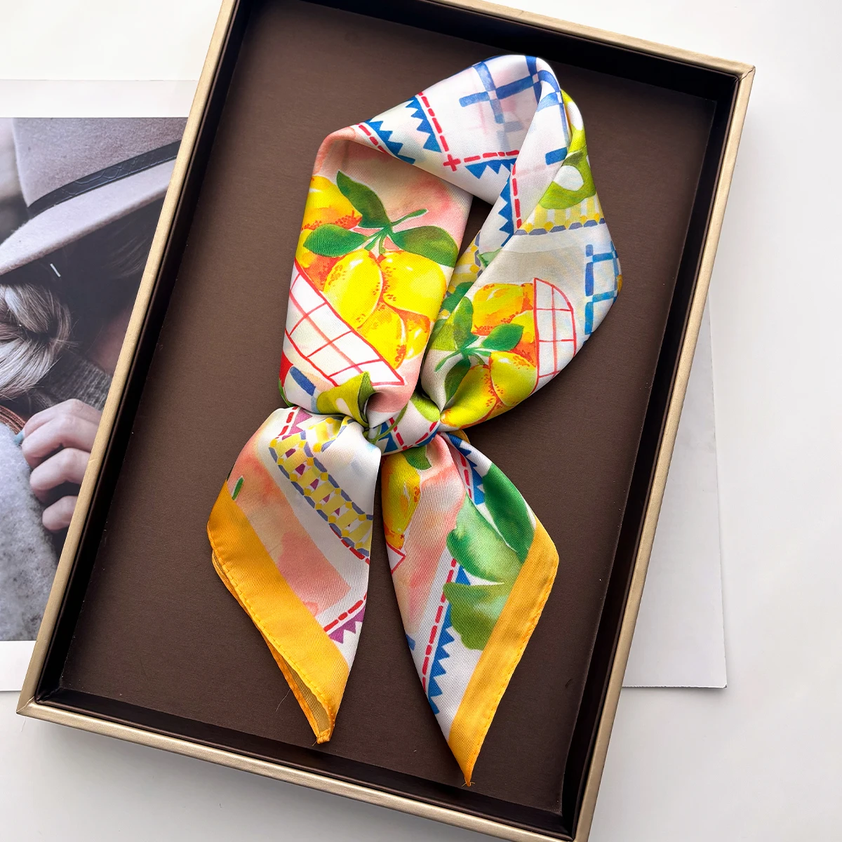 

Новинка 2026: Летний шарф-платок из имитации шелка, женские квадратные повязки для волос, фруктовые платки, женские банданы, шейные платки, повязки на голову