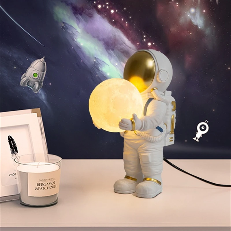 Astronaut table lamp creative astronaut LED children\'s room bedroom bedside living room moon wall lamp boy planet night lamp