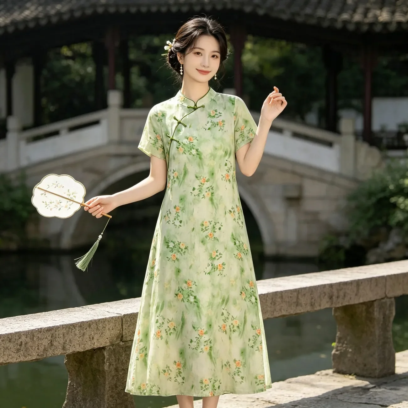 Light Green Floral Qipao Dress with Mandarin Collar Short Sleeve Loose A-Line Summer Women Traditional Chinese Style Dress