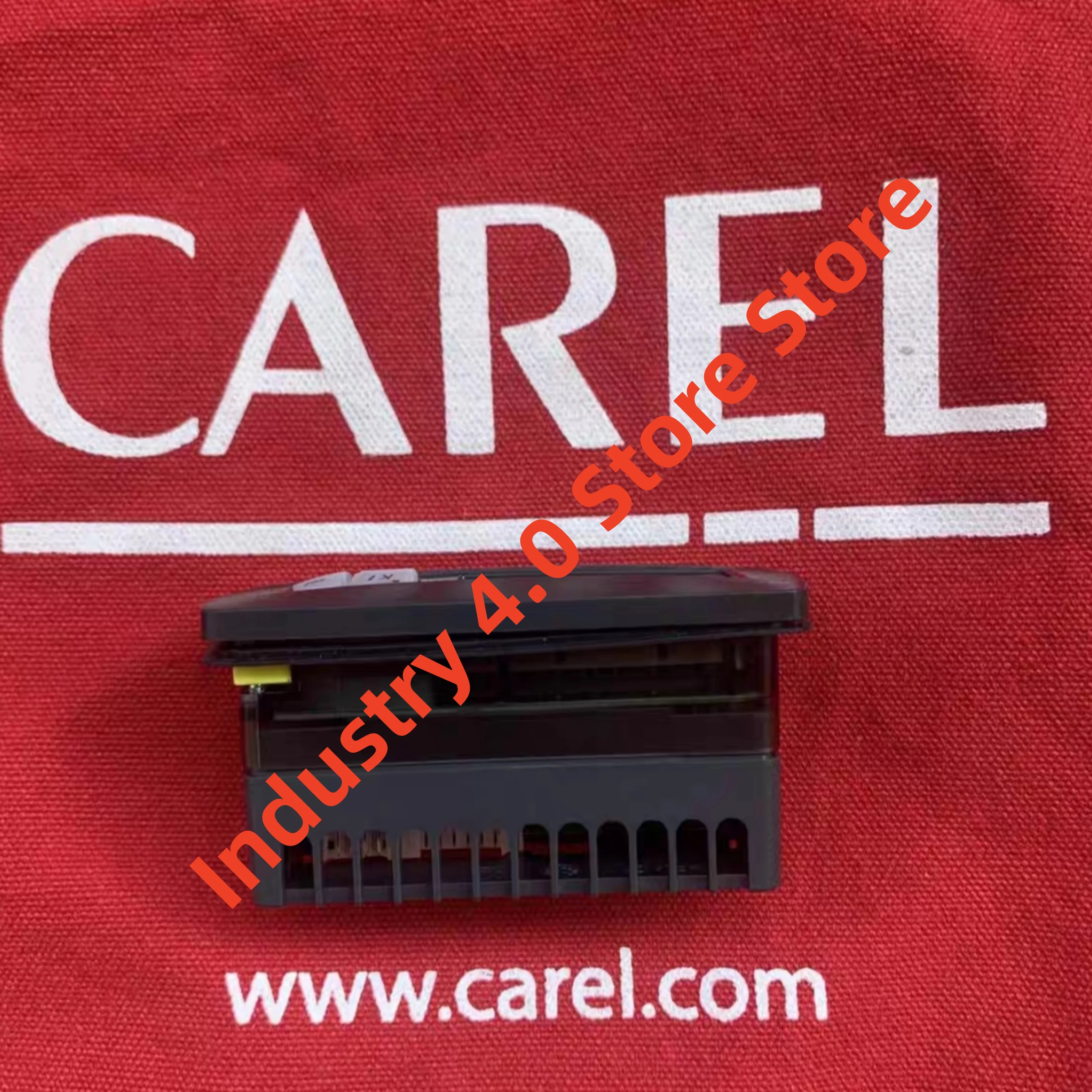 Temperature controller PJRIW0TT5K PLD00GF700  new original