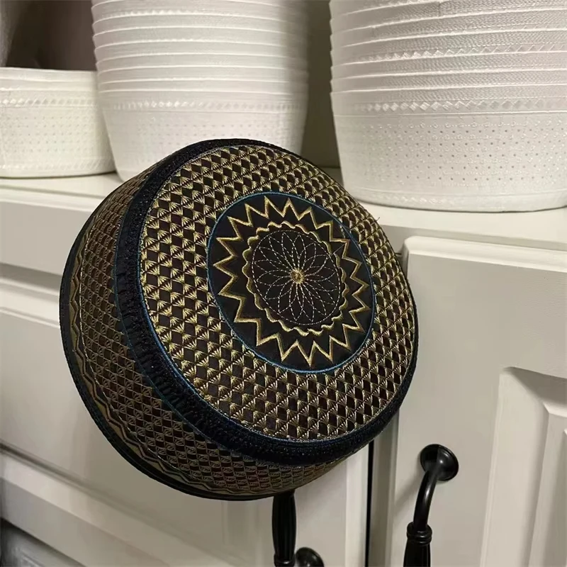 55-60cm Muslim Worship Hat Men's National Style Hui Traditional Dress Hat Exquisite Embroidery Saudi Arabia Islamic Prayer Hat