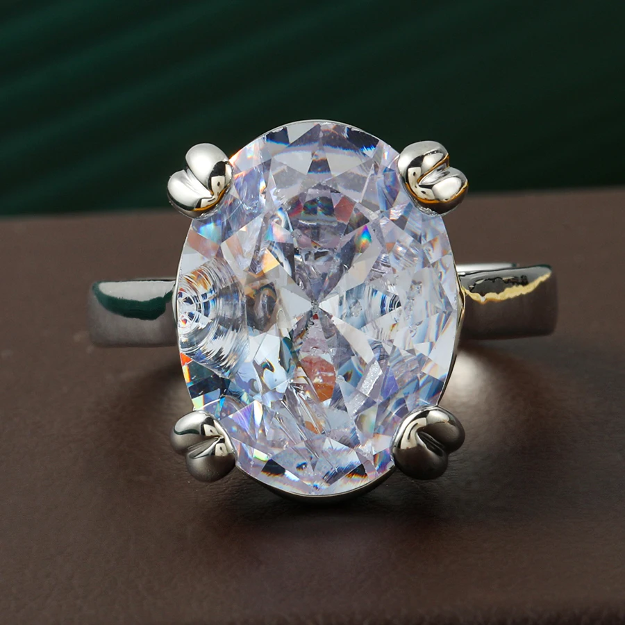 New oversized white oval crystal ring, suitable for women's fashion parties, rhinestone cocktail ring, open style jewelry