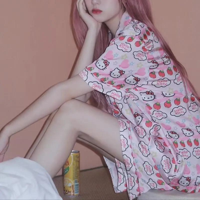 

Sanrio Hello Kitty Women's Summer Sleepwear Short Sleeved Short Sleeved Ice Silk Home Clothes Short Stature Summer Pajama Set