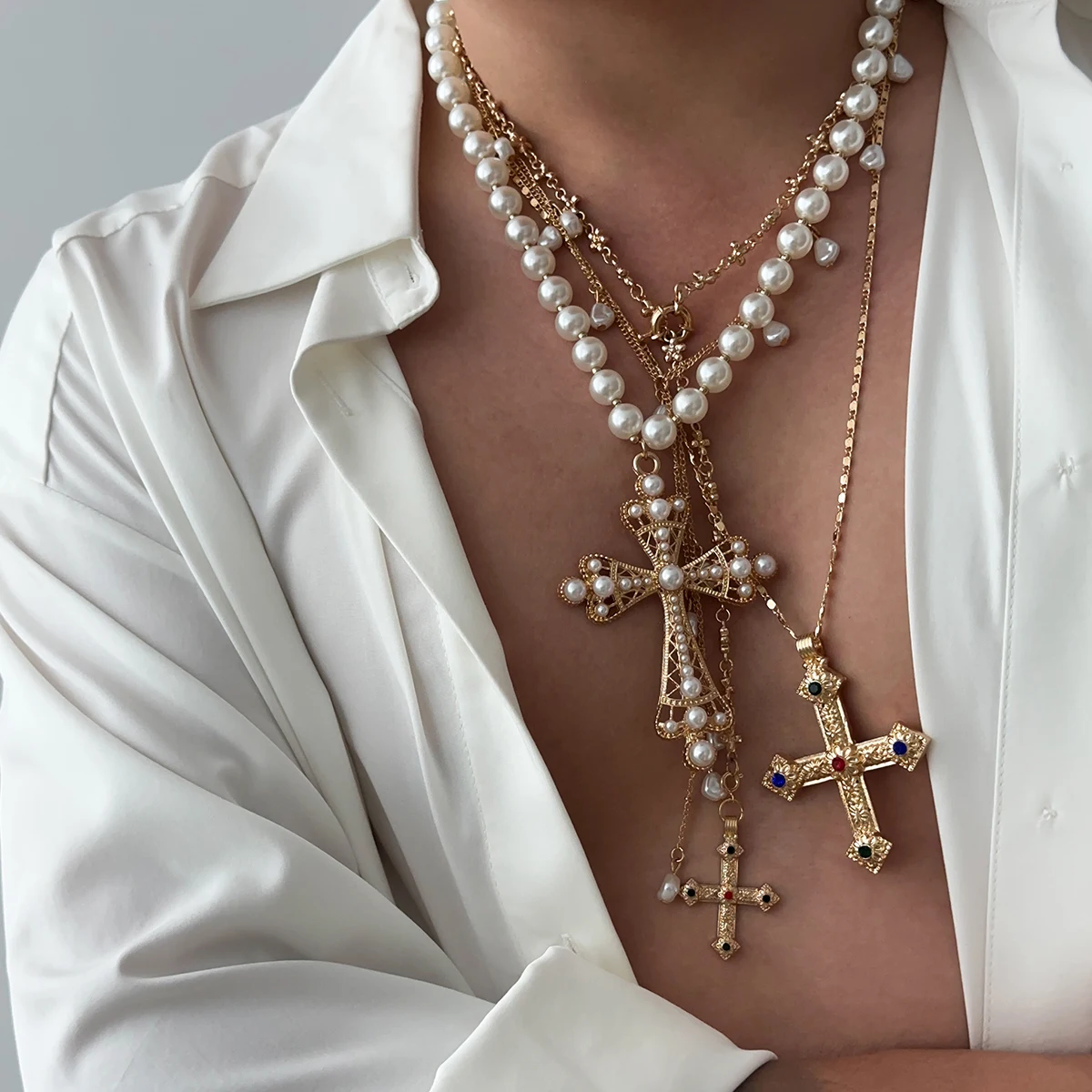 Salircon 4pcs/set Aesthetic Design Jesus Cross Pendant Necklace Men Vintage Luxury Imitation Pearl Chain Choker Punk Jewelry