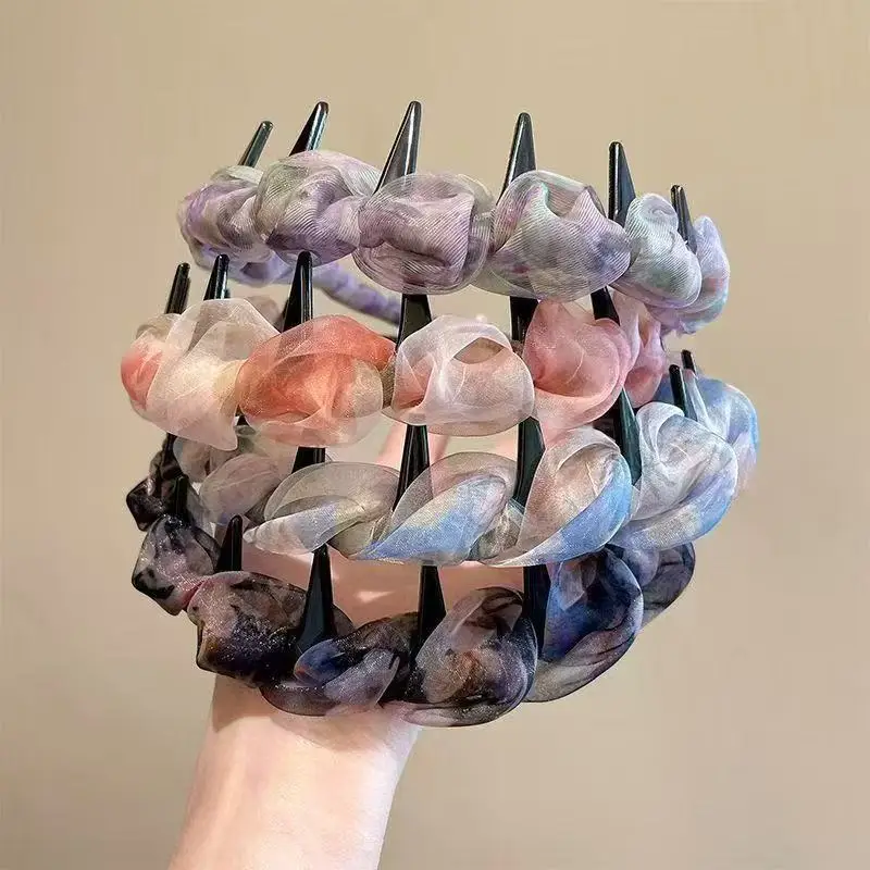 

Luxury Toothed Hair Clip Comb Headband Design Non-Slip Elegant Hair Accessories for Women Daily Casual Use