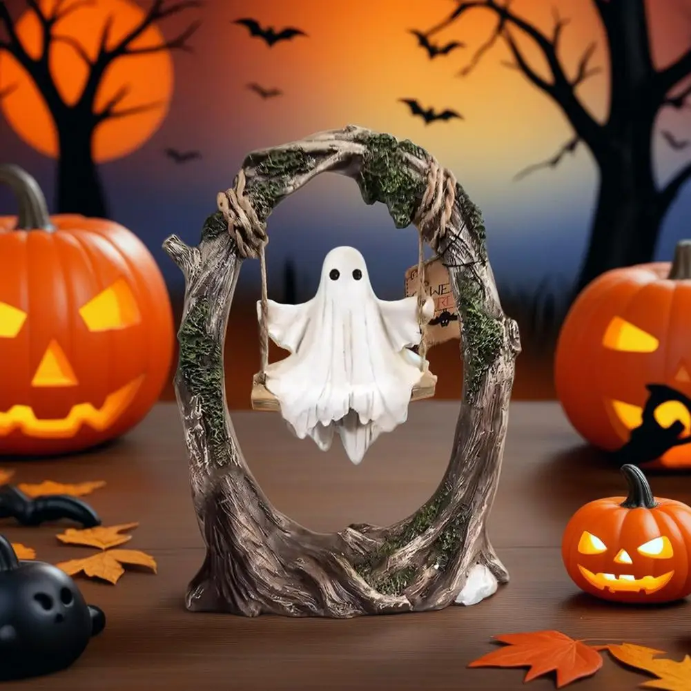 Ghost On A Tree Swing ฮาโลวีนน่ารัก Ghost Tree Swing ตกแต่งเรซิ่น Spooky รูปปั้นตกแต่งบ้านสําหรับโต๊ะ Windowsills