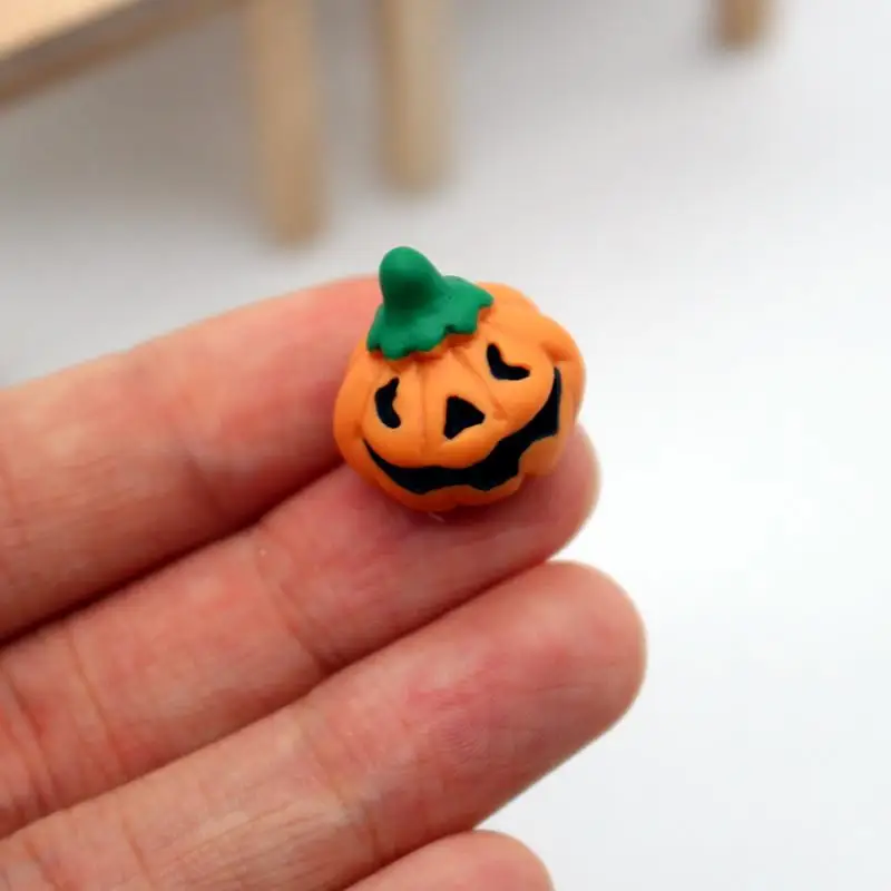 10 Peças de Decoração de Abóbora Fofa para Halloween, Miniaturas de Micro Paisagem, Figuras de Resina, Ornamentos para Mini Jardim de Fadas - Brinquedo