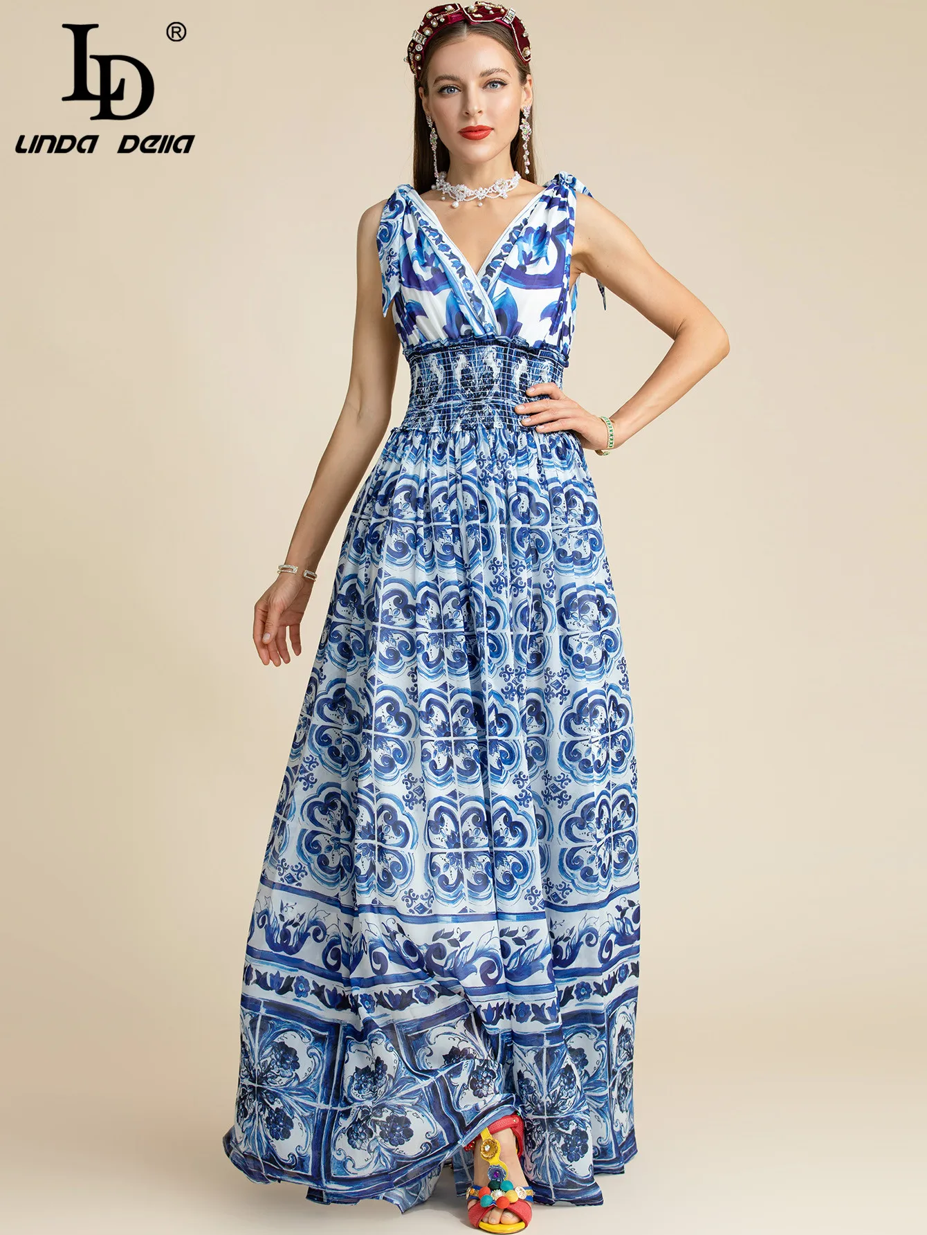 

LD LINDA DELLA 2022 Summer Runway Vacation Long Dress Women V Neck Elastic waist Blue and White Porcelain Print Maxi Dresses