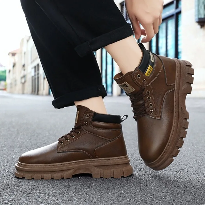 Men's High Top Boots Outdoor Ankle Boots for Men Lace-Up Comfortable Men Leather Boot Fashion British Tooling Boots Botas Hombre