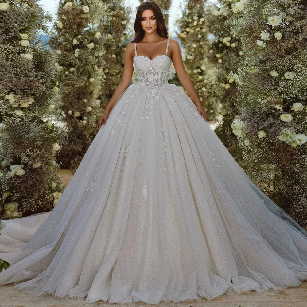 

Customzied Luxury Ball Wedding Dress 2025 3D Appliq Halter Neck Bridal Gown Customized High Quality Princess Bride Dresses