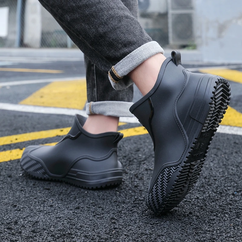 Men's Short Rain Boots Anti-Slip Kitchen Outdoor Work Low Cut Rain Boot Covers PVC Material Comfortable EVA Insole All Season