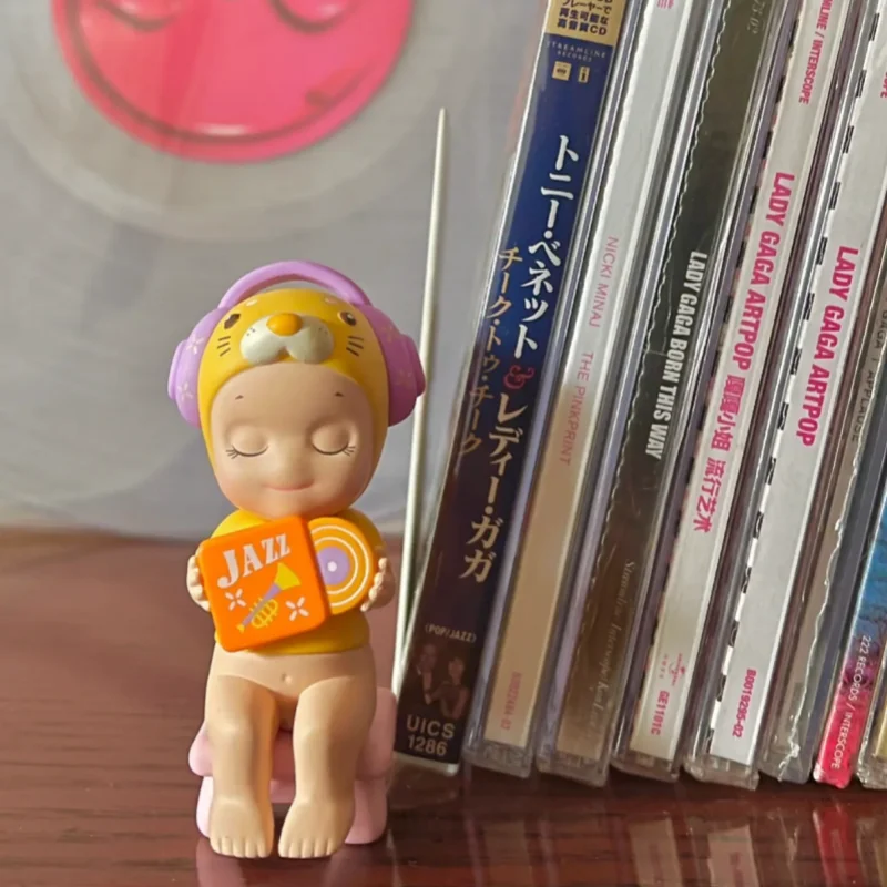 

Коллекционная фигурка Sonny Angel из серии Love The Music: Оригинальная игрушка-сюрприз в закрытой коробке, милая мультяшная модель, подарок для коллекционеров