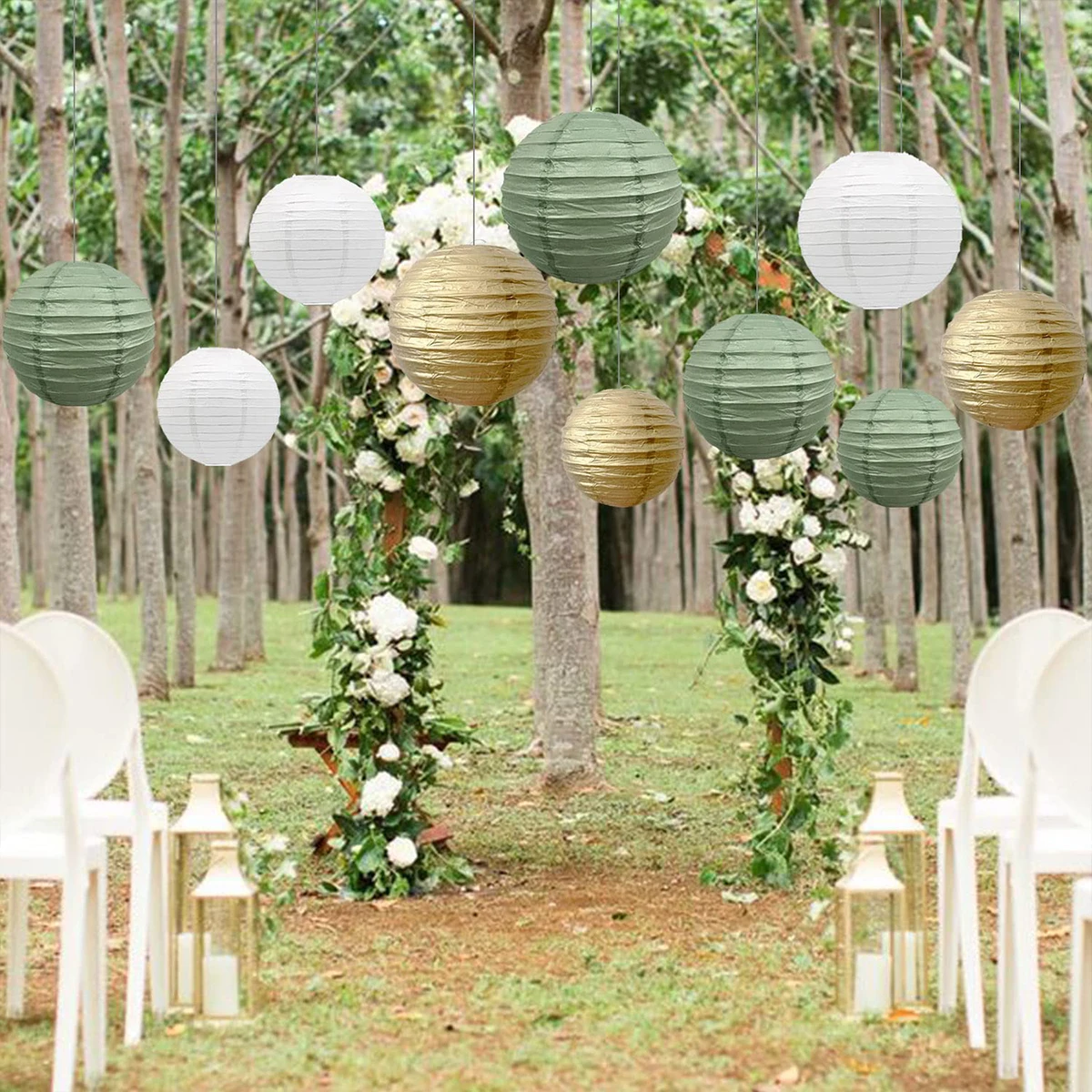 

1 Set Paper Lanterns With Circular Lampshades In Green White And Gold Decorated With Hanging Paper Lanterns For Weddings