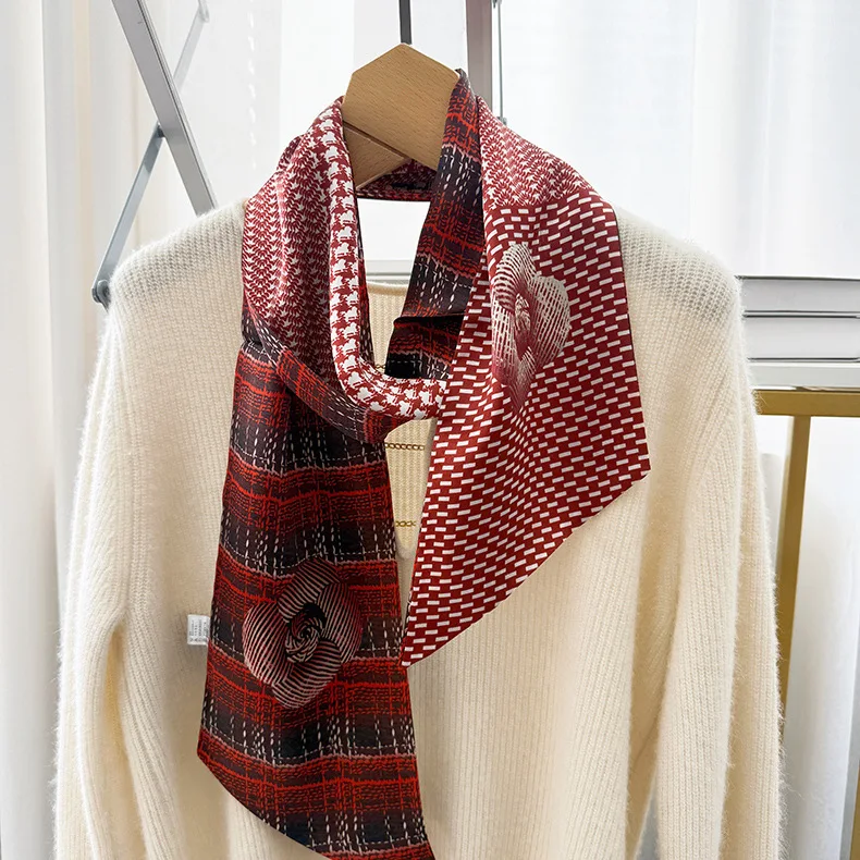 2026年春新作-レディース-シルク-ナローロングスカーフ-レッドドット-サテン-ダブルレイヤー-両面-マルベリーシルクスカーフ-おしゃれなアクセサリー