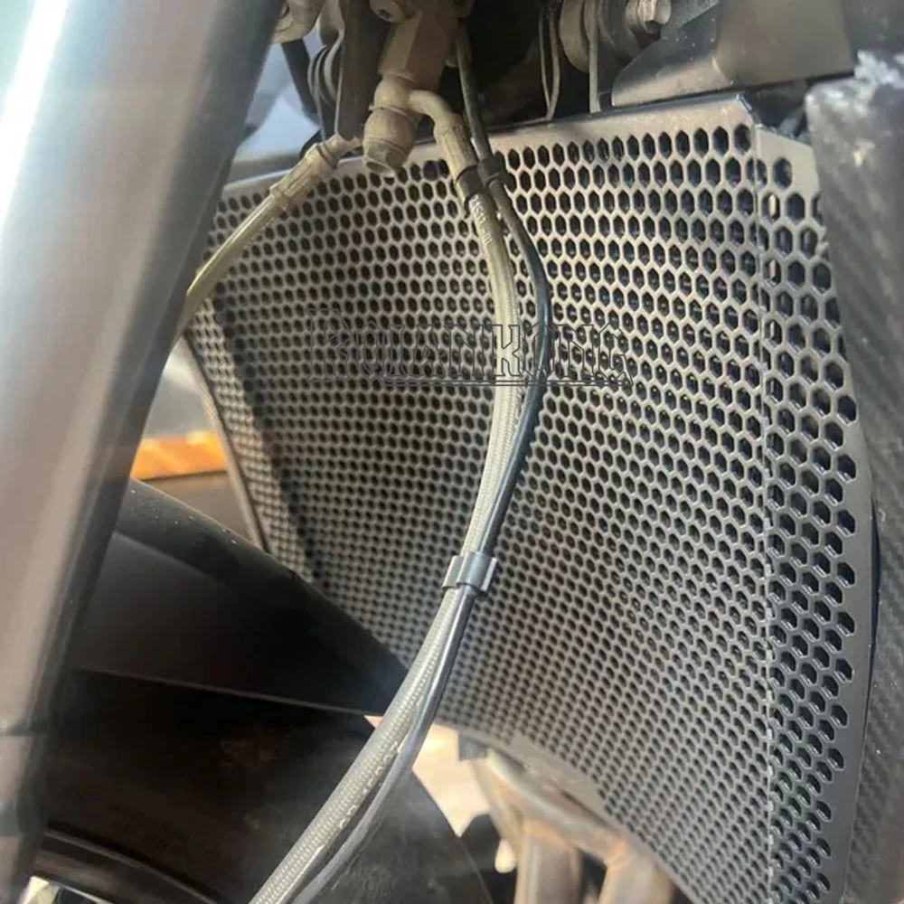 Image of 765R 765S 765RS 2023 2024 2025 2026 Motor-Kühlergrillabdeckung Schutzgitter für Street Triple 765 R/S/RS FÜR Street Triple