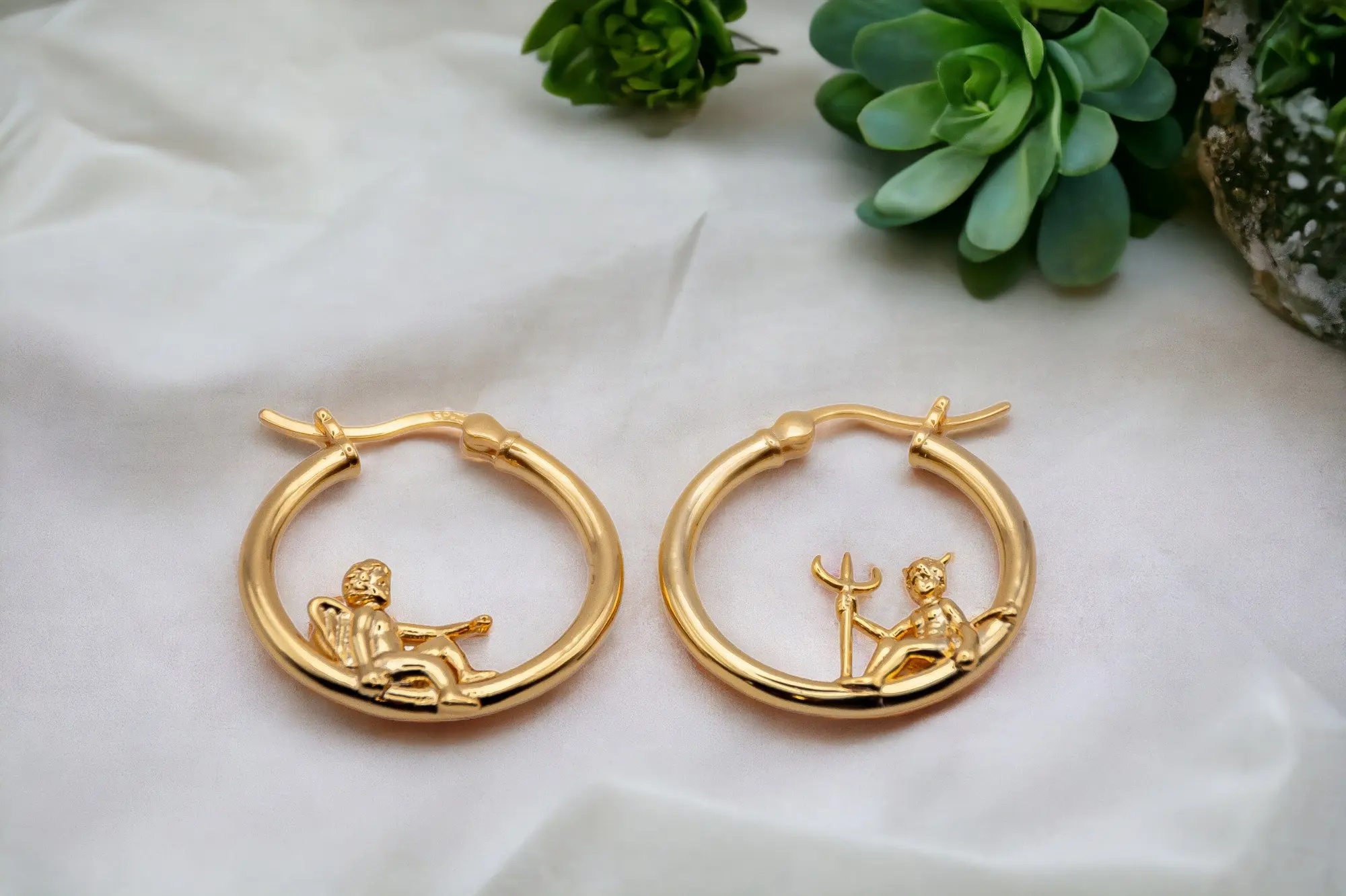 Angel and devil hoop earrings, cute angel devil earrings, vintage style delicate earrings, cupid earrings, unique earrings.