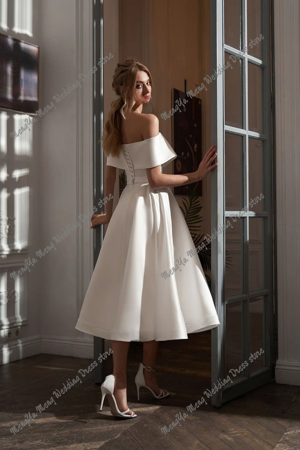 Vestido De Novia De satén blanco corto personalizado para novia, longitud hasta el té, cuello redondo, corte en A, cremallera en la espalda, Vestidos De Novia para fiesta