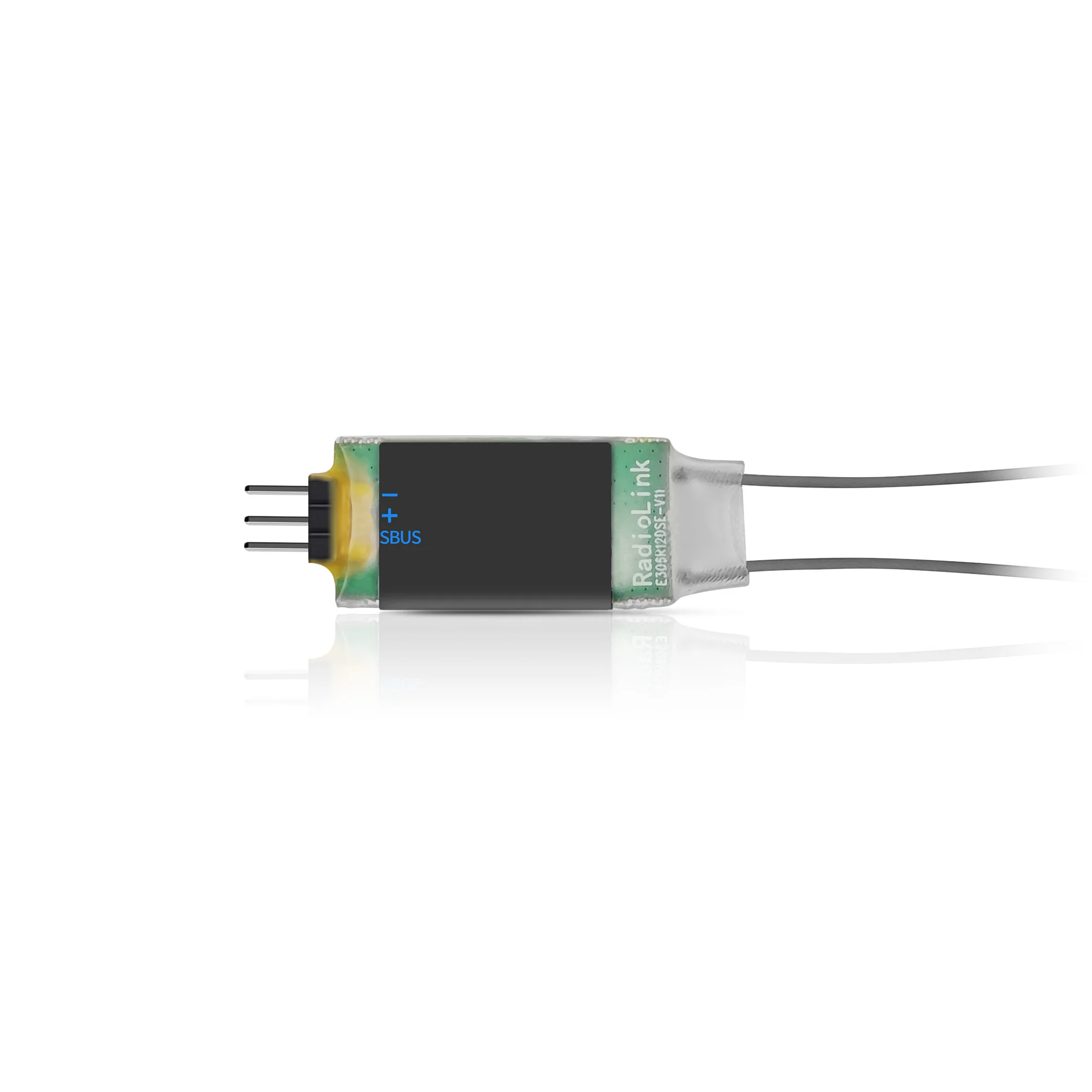 

Radiolink R12DSE 12CH 2.4G Mini Receiver Telemetry 3-6V for RC Fixed-wing FPV Racing Drone Model Plane Aircraft AT10II/AT9S Pro