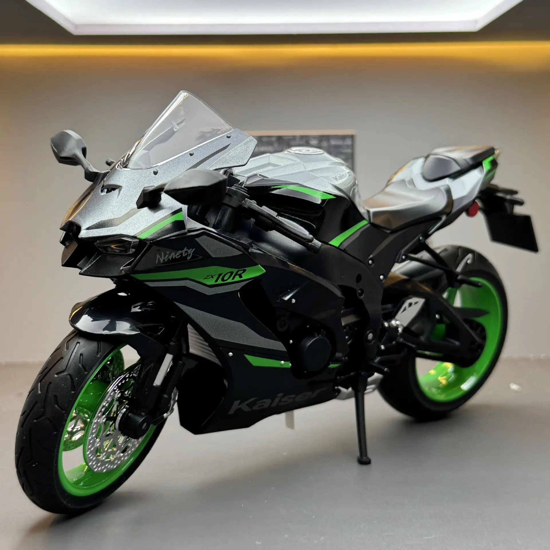 

1:9 Kawasaki ZX-10R мотоцикл высокая имитация сплава модель для взрослых коллекция украшения подарки игрушки для мальчиков