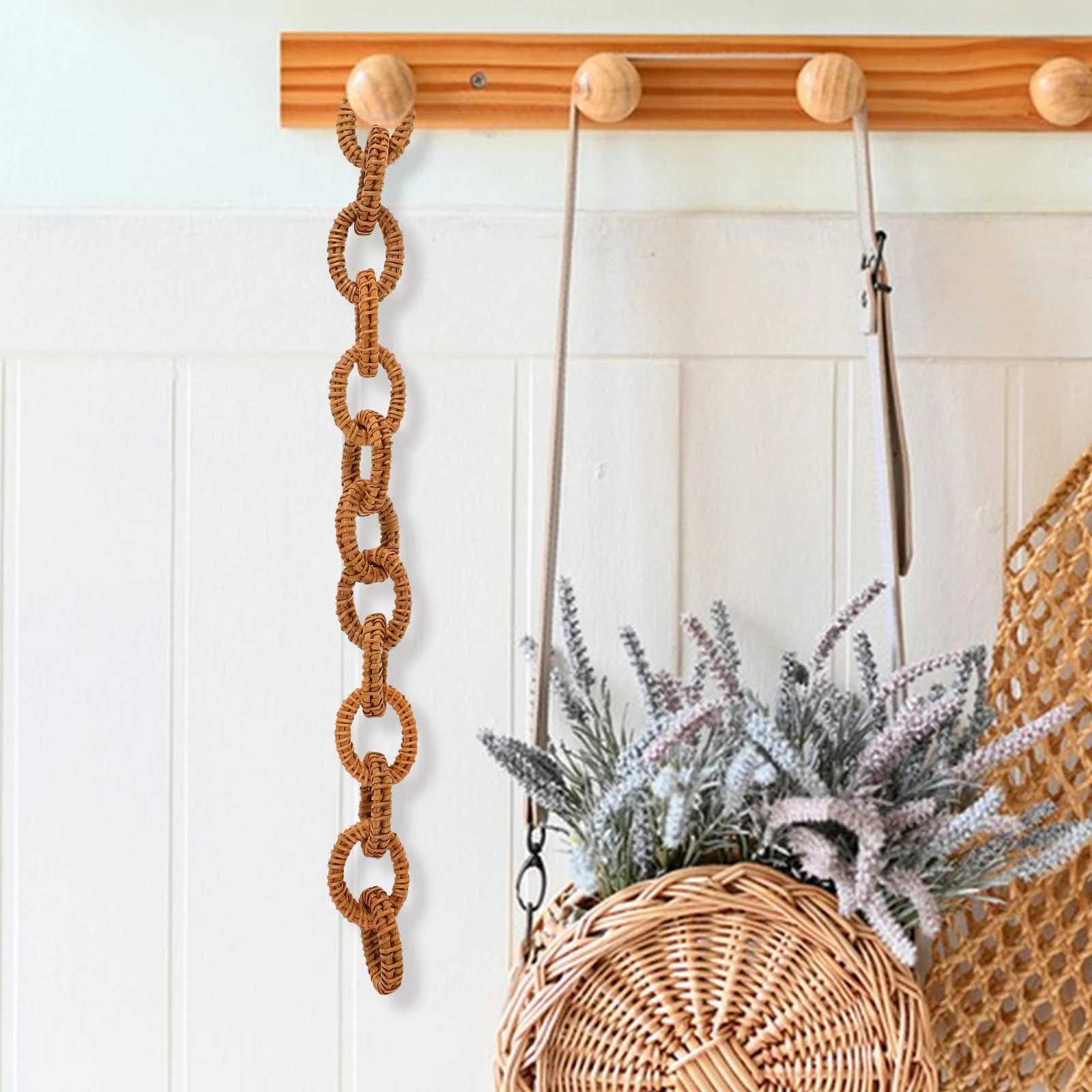 

Rustic Rattan Chain Link Decor Vintage Woven Wall Hanging Art for Home Living Room Bedroom Coffee Shop Hotel Decorative Chain