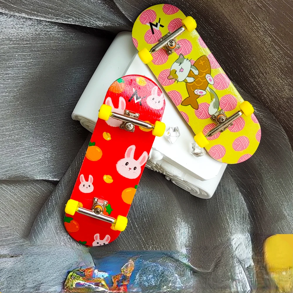 Professional Finger Skateboard 34mm Maple Single Axis Wide Plate Creative Toy Customized Gift