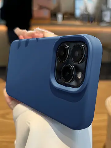 Original Liquid Silicone Case For iPhone 15 14 13 12 11 Pro Max Shockproof Soft Back Cover For 14 15 Plus Cute Cases Accessories