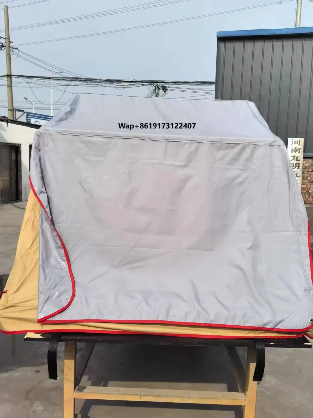 

Portable Waterproof Car Roof Rack Foldable Camping Tent for Truck and Car Roof Outdoor Camping