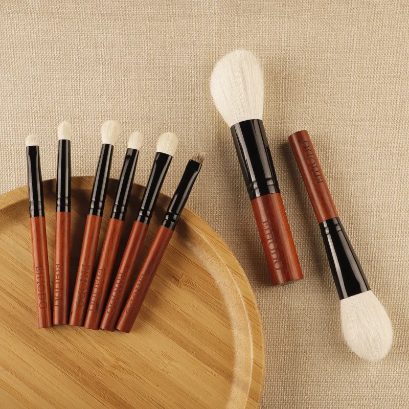 EIHODO Makeup Brush-Luxury Red sandalwood Natural Hair Portable Short Handle 8Pcs Brushes set-Foundation Eyeshadow Powder