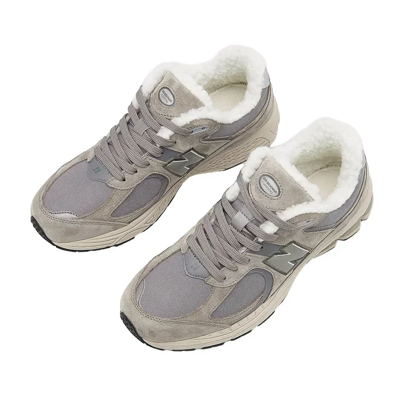 Innovative step: Versatile and durable casual sneakers for couples in everyday life, with fleece and warmth