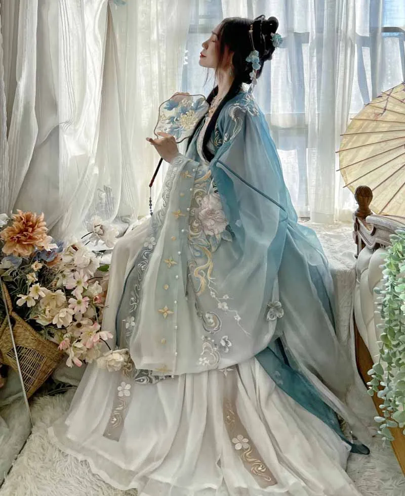 Hanfu فستان النساء التدرج الأزرق عالية الجودة التطريز التقليدية الصينية خمر Hanfu مجموعات الإناث كرنفال تأثيري حلي